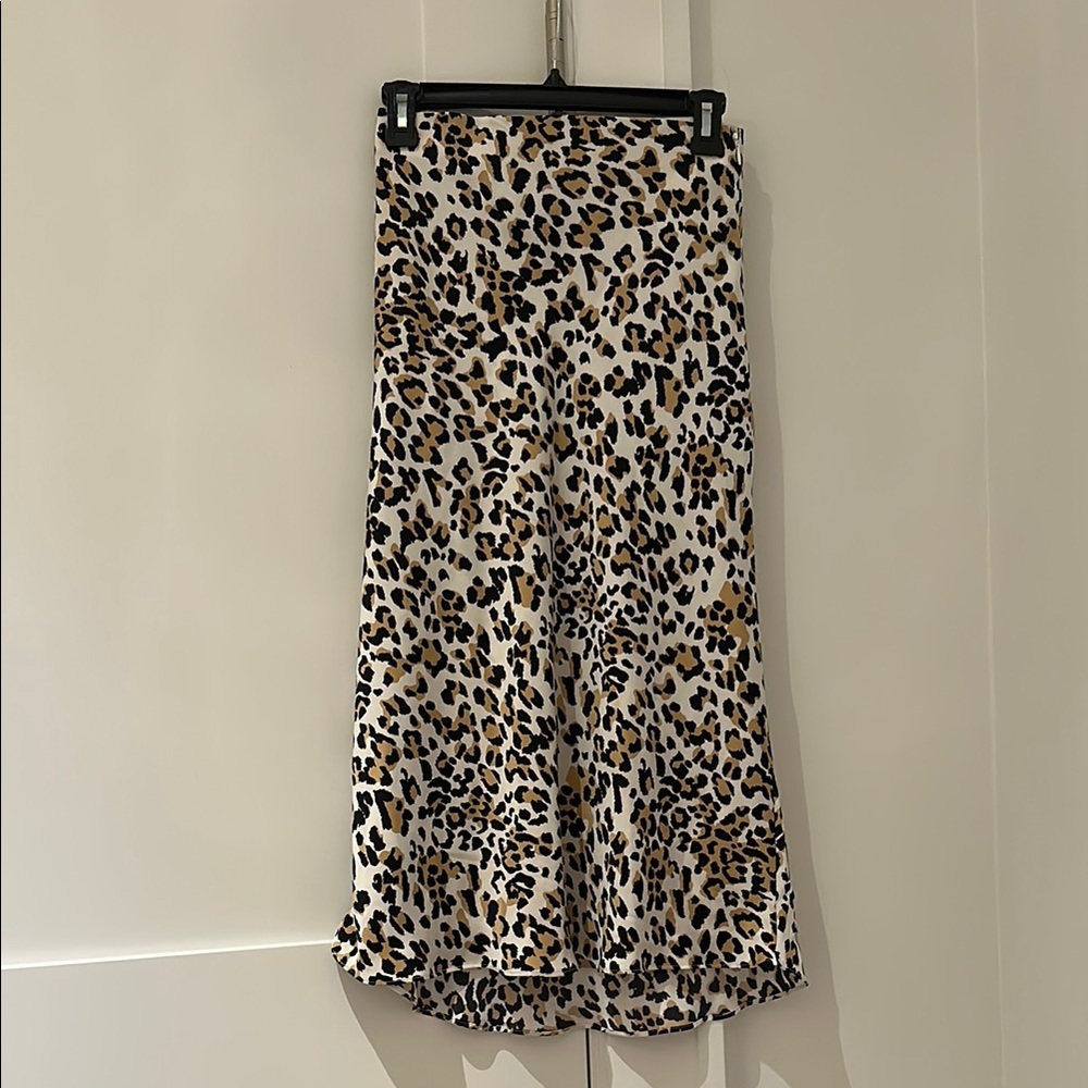 Babaton Leopard Print Midi Skirt